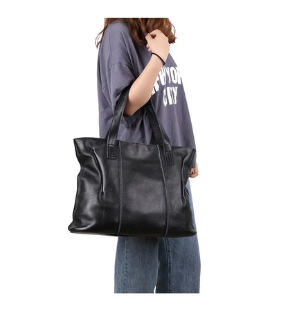 The Retro Large Capacity Handbag