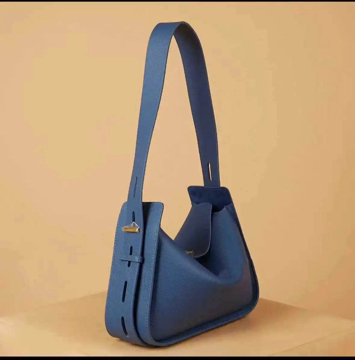 The Chelsea Underarm Leather Bag