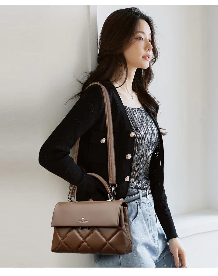 The Trendsetter Soft Leather Purse