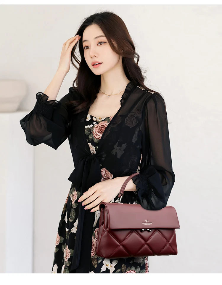 The Trendsetter Soft Leather Purse
