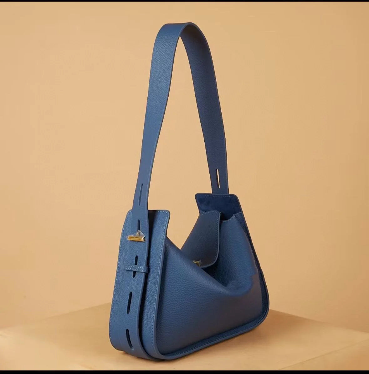 The Chelsea Underarm Leather Bag