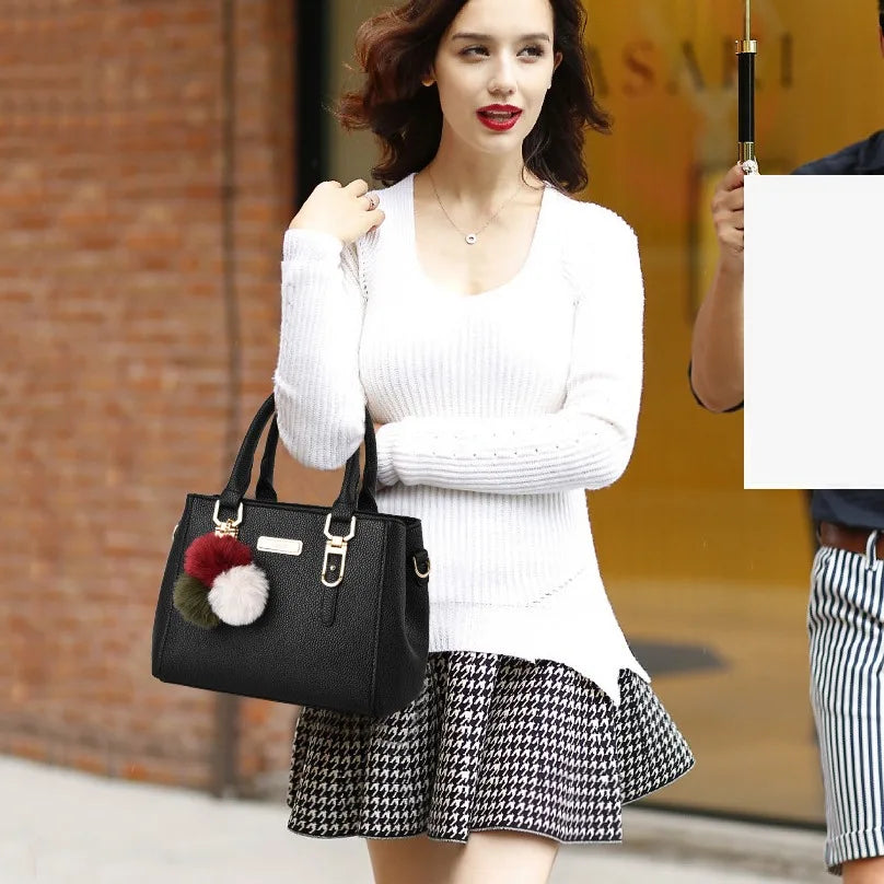 Slouchy Casual Leather Shoulder Bag