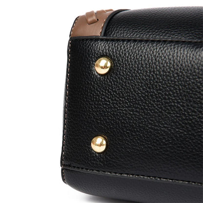 The Downtown Designer Messenger